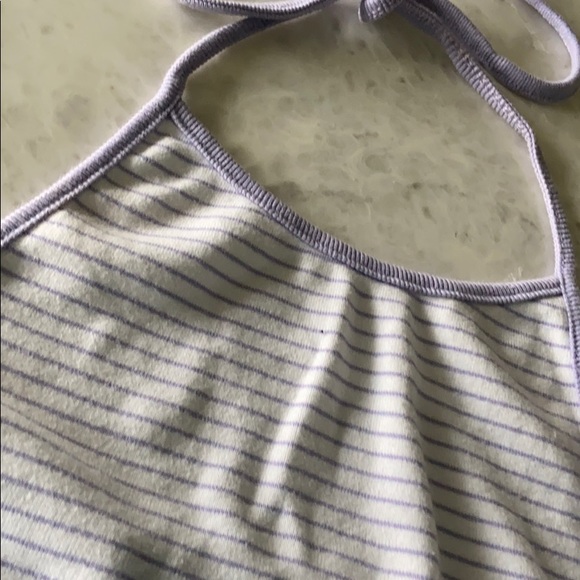 Brandy Melville Halter Crop Top - Picture 2 of 4